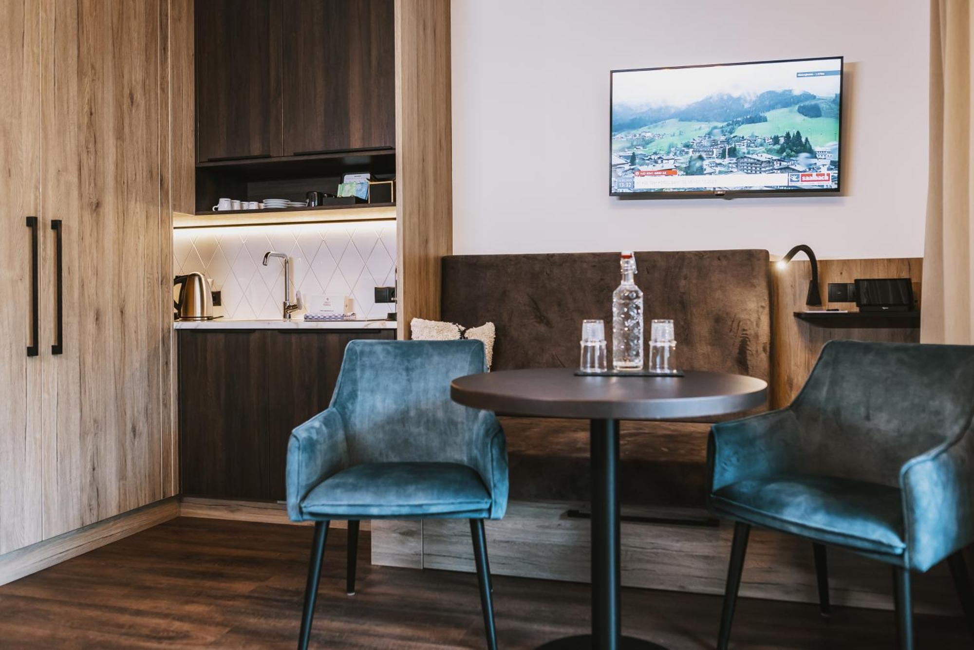 Glemm By Avenida Superior Hotel & Residences Saalbach-Hinterglemm Szoba fotó